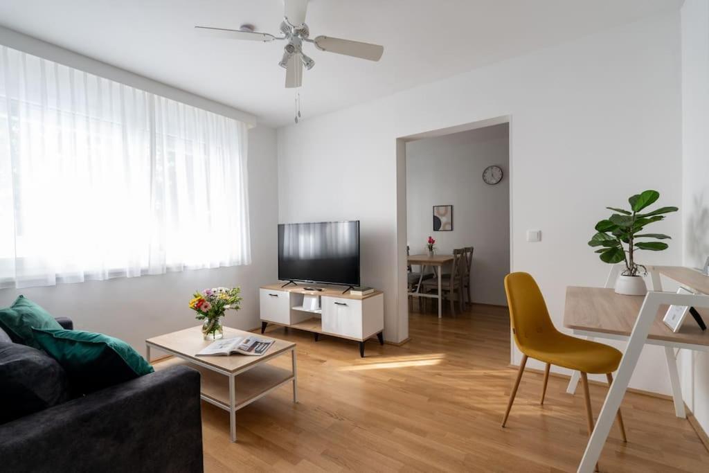 1Br Haven With Swift City Access By Hm เวียนนา ภายนอก รูปภาพ