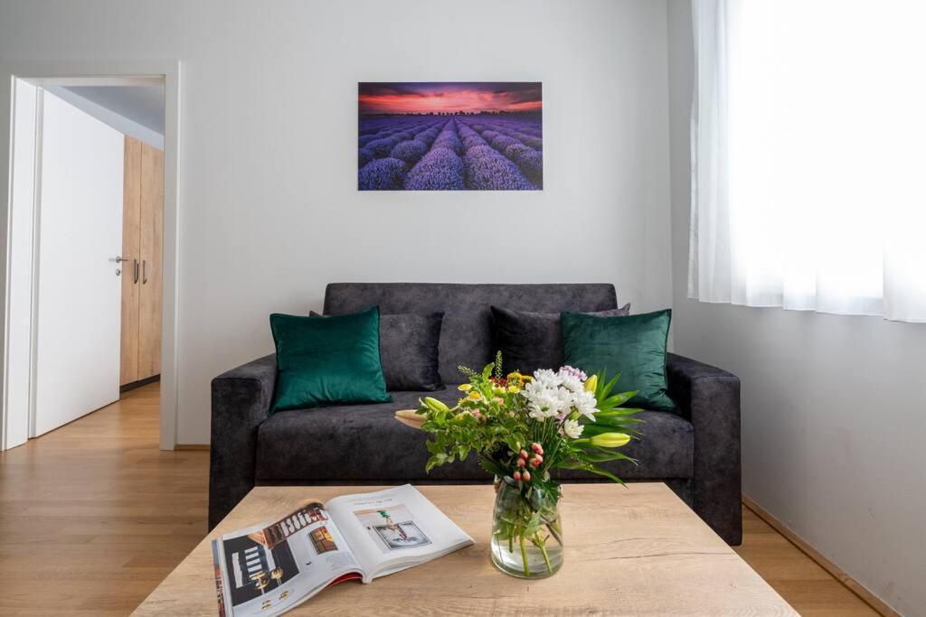 1Br Haven With Swift City Access By Hm เวียนนา ภายนอก รูปภาพ