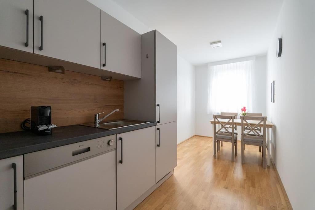 1Br Haven With Swift City Access By Hm เวียนนา ภายนอก รูปภาพ